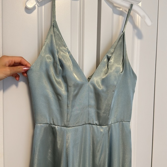 Davids Bridal Bridesmaid Dress - Picture 3 of 4